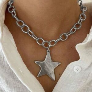 Free People Silver Star Pendant Necklace